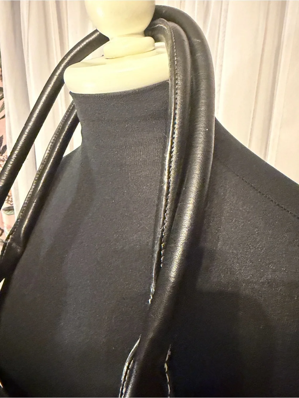 Around the Block Black Genuine Leather Business Briefcase Work Tote EUC